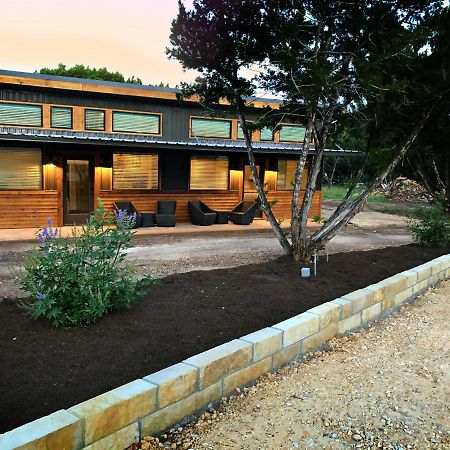 Green Acres Cottages - New Braunfels Suite วิมเบอร์ลีย์ ภายนอก รูปภาพ