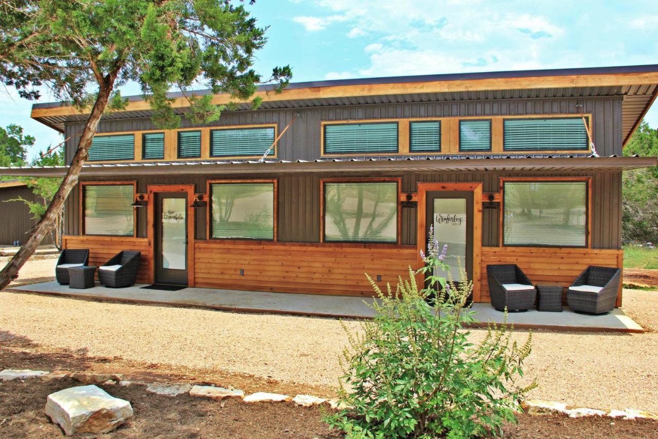 Green Acres Cottages - New Braunfels Suite วิมเบอร์ลีย์ ภายนอก รูปภาพ