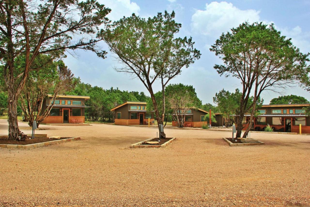 Green Acres Cottages - New Braunfels Suite วิมเบอร์ลีย์ ภายนอก รูปภาพ